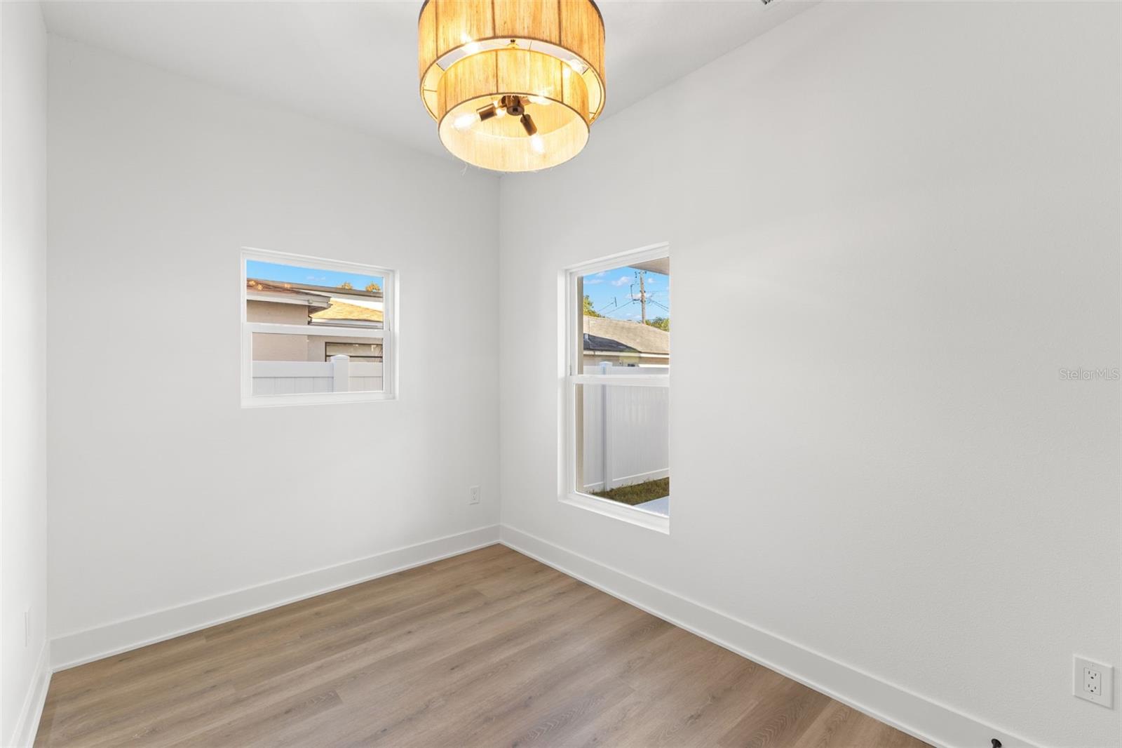 AVALON - Residential Income