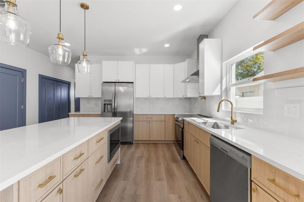 Photo of 2525 13th Avenue N, St Petersburg, FL 33713 (MLS # TB8445192)