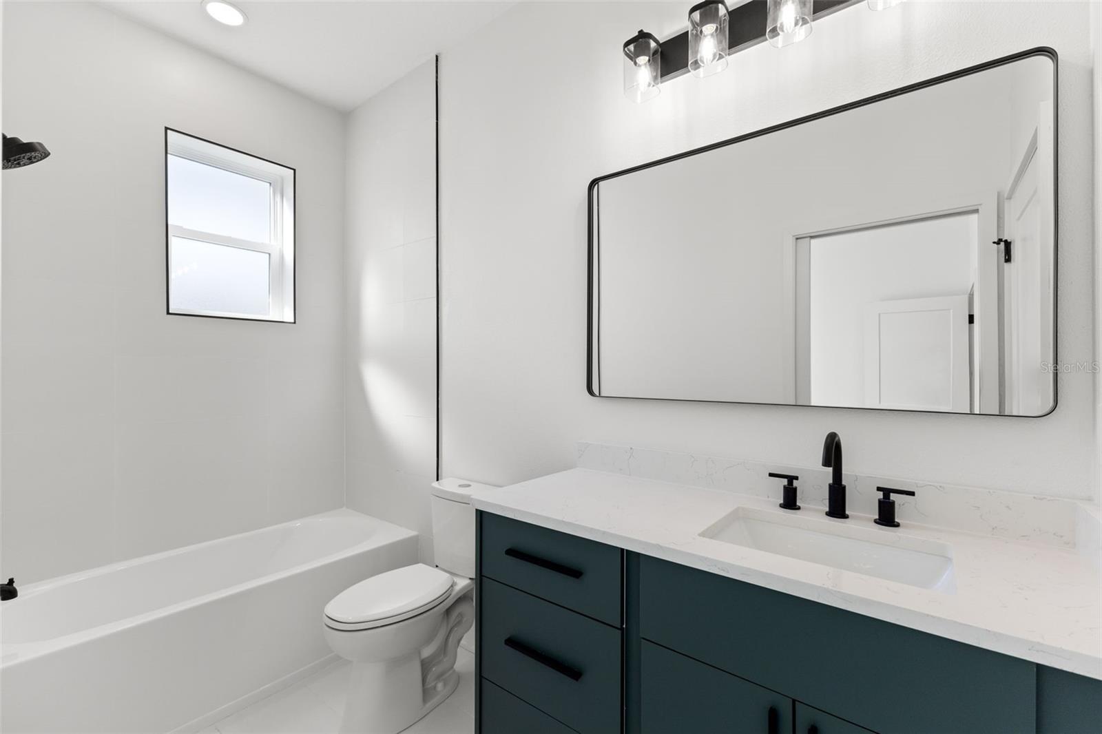 AVALON - Residential Income