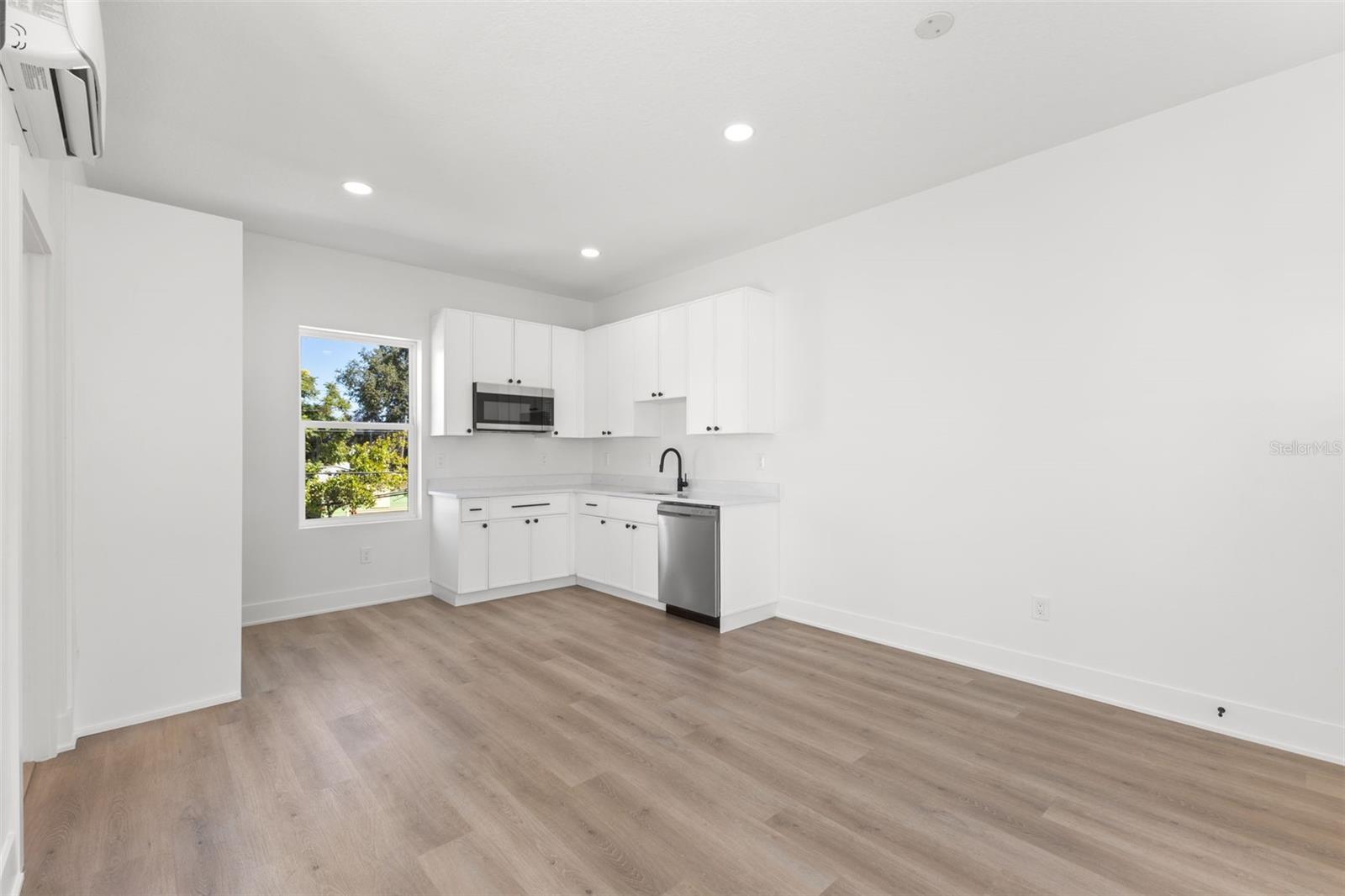 AVALON - Residential Income