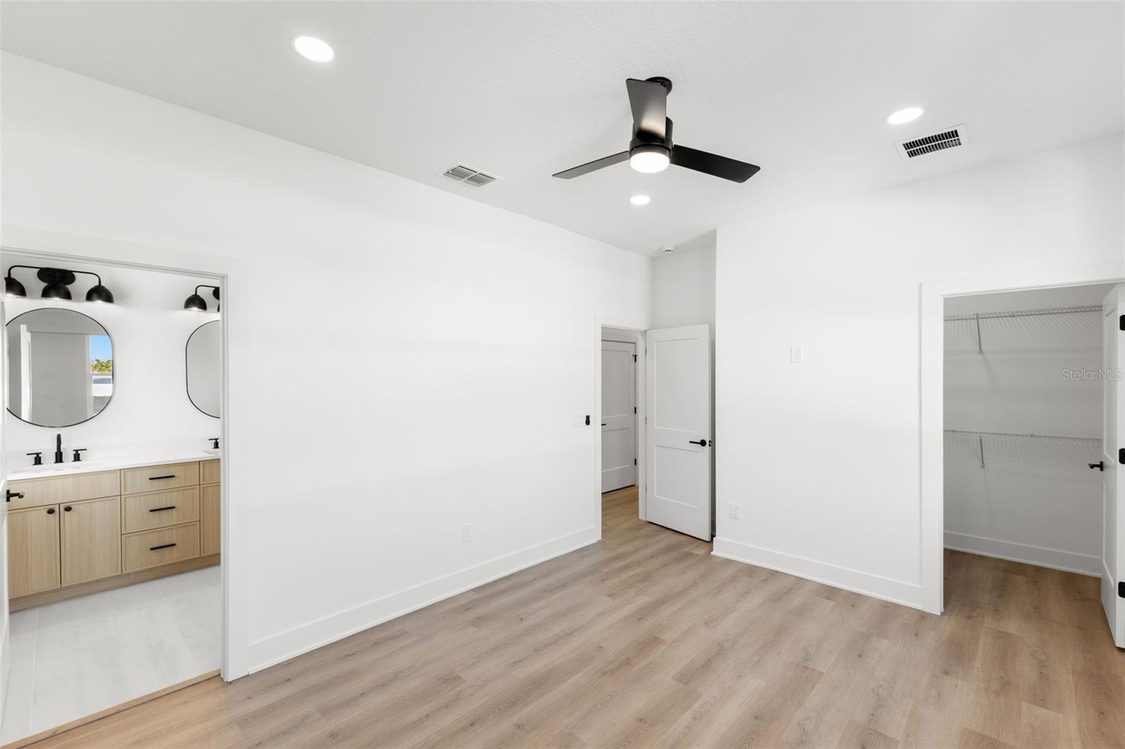 AVALON - Residential Income