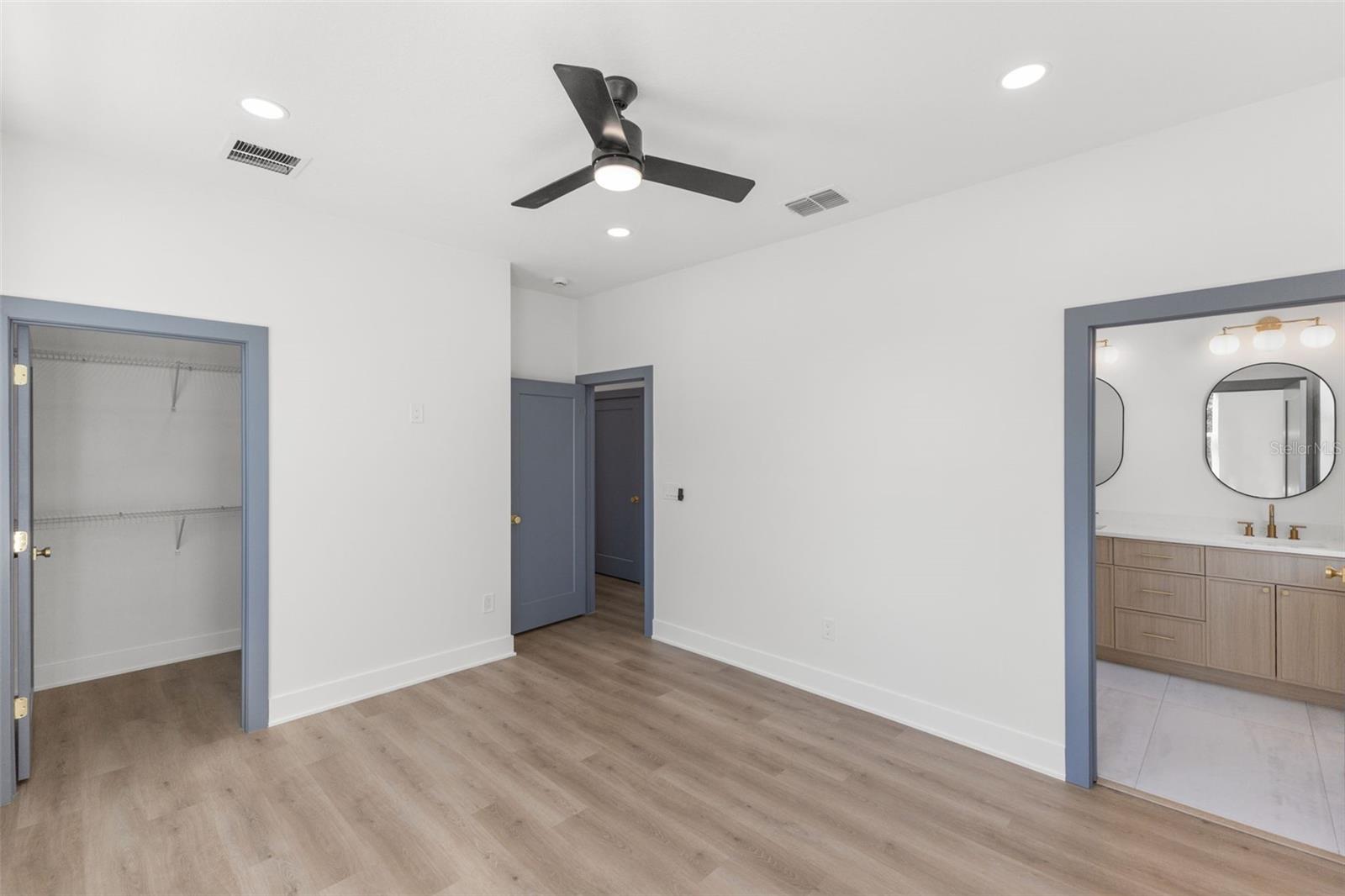 AVALON - Residential Income