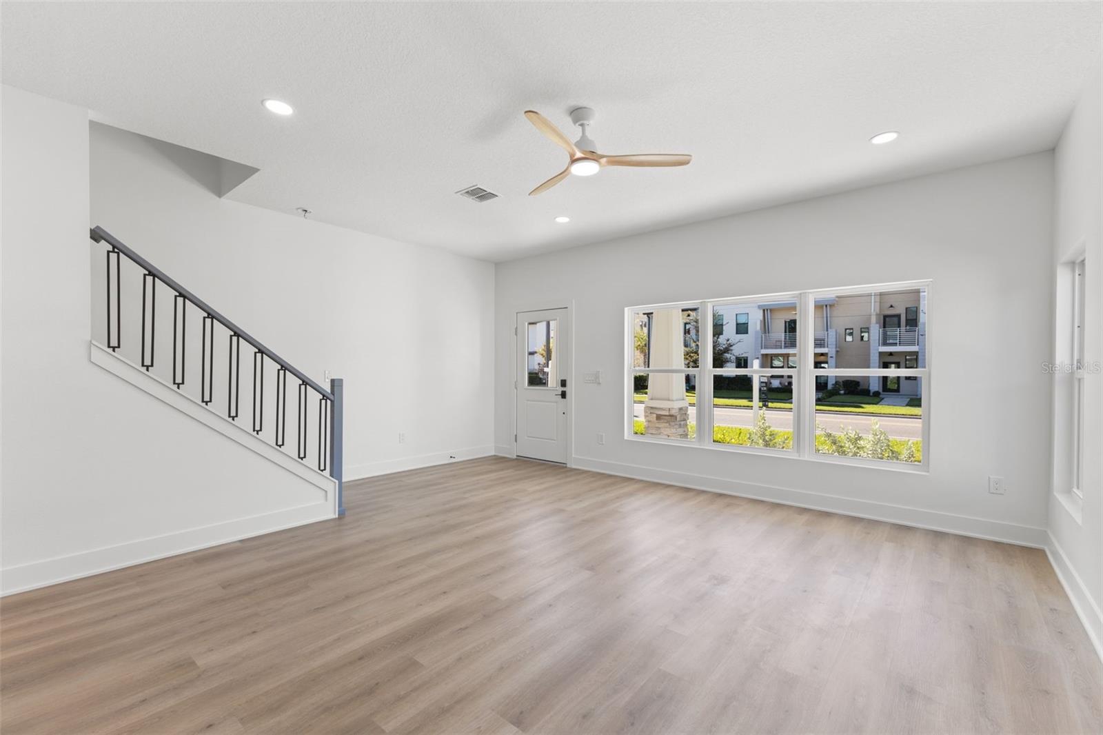 AVALON - Residential Income