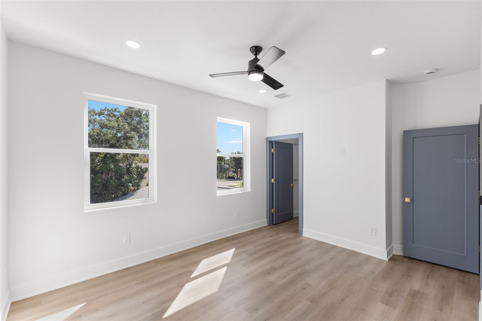 AVALON - Residential Income