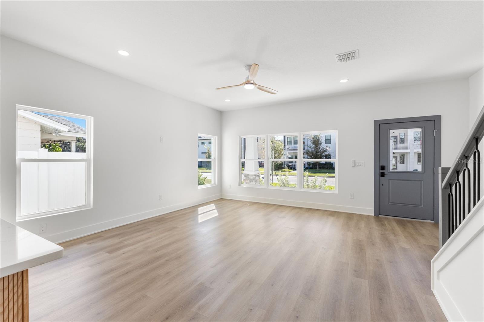 AVALON - Residential Income