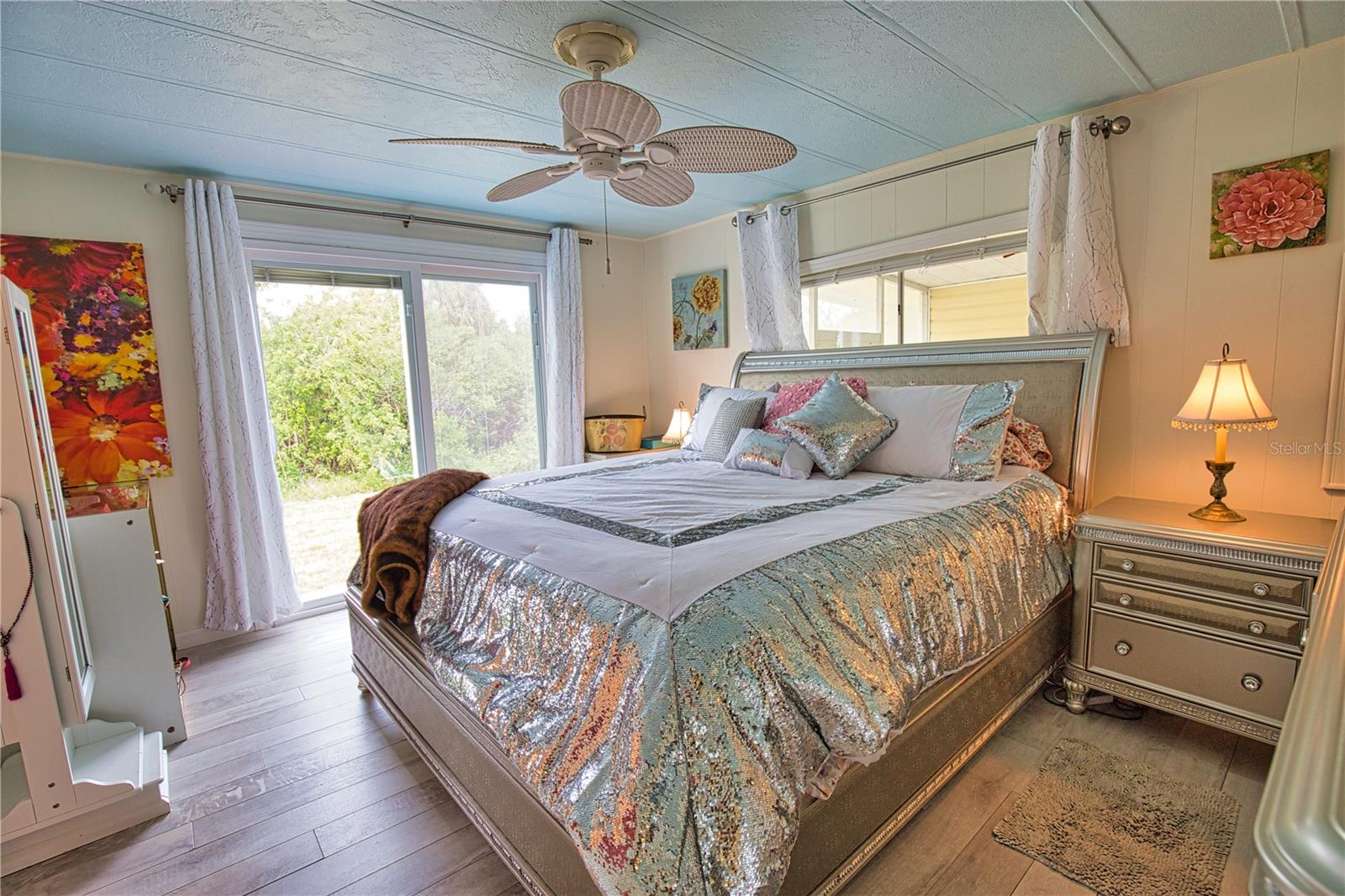 LA CASA MHP CO-OP - Residential