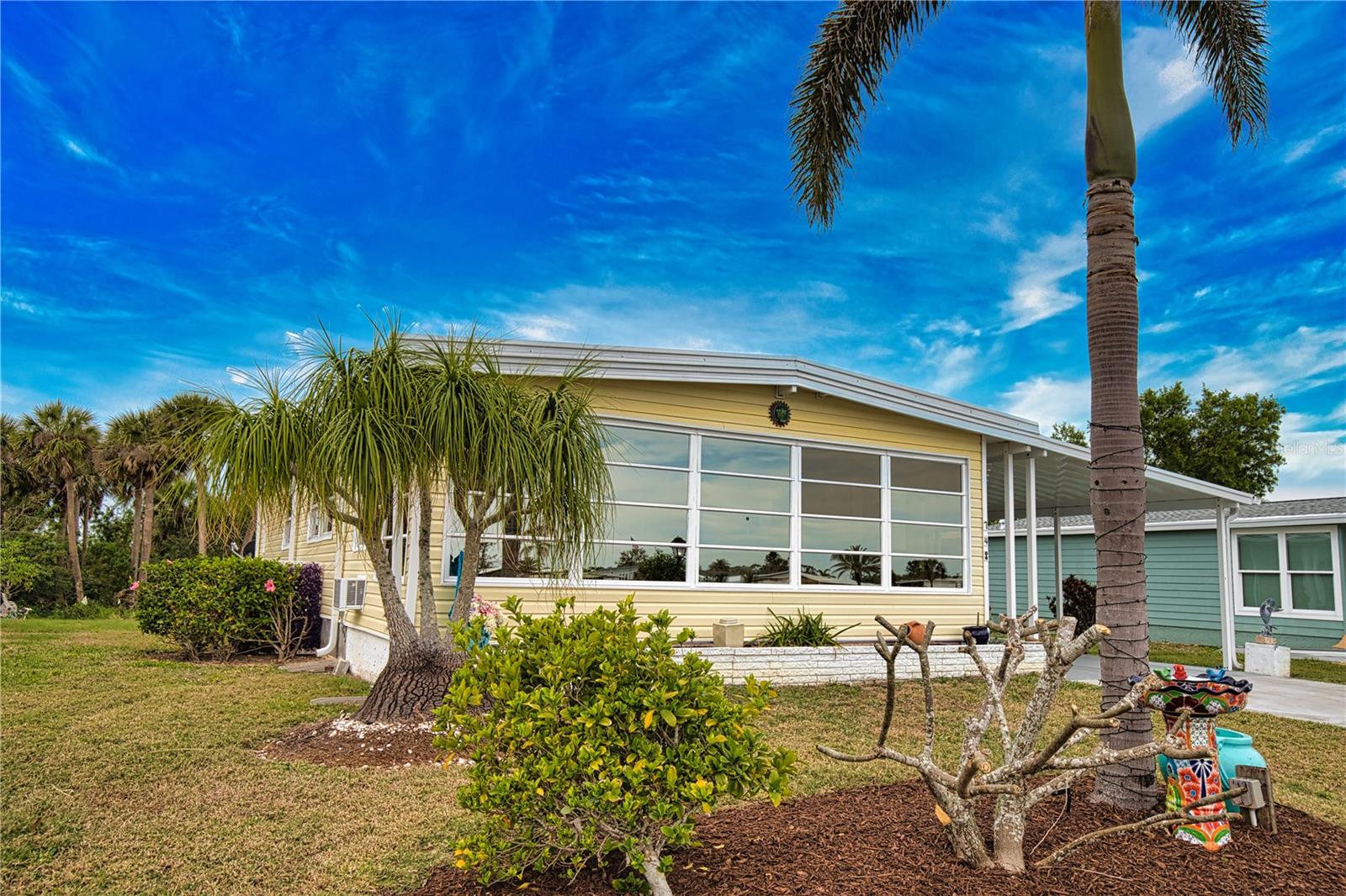 LA CASA MHP CO-OP - Residential