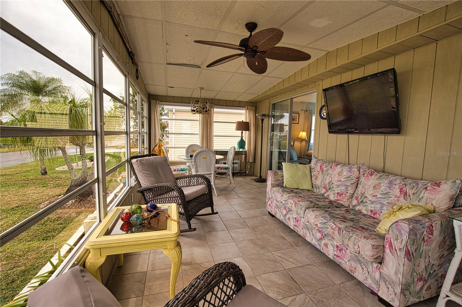 LA CASA MHP CO-OP - Residential