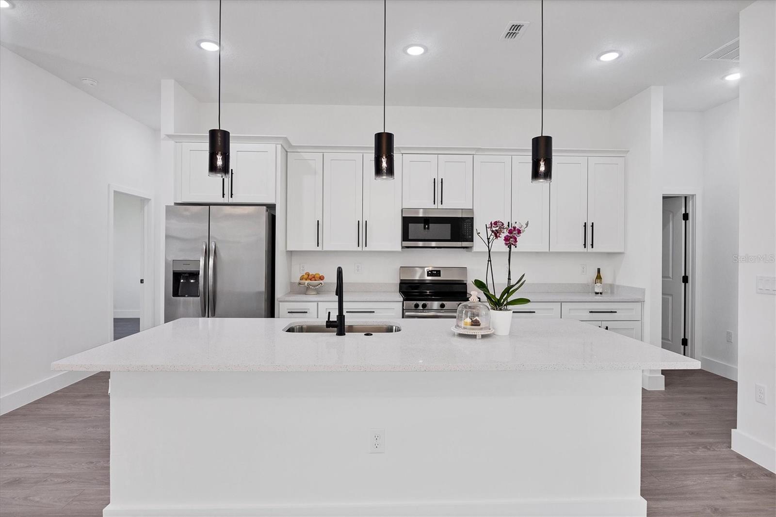 ROTONDA SANDS - Residential
