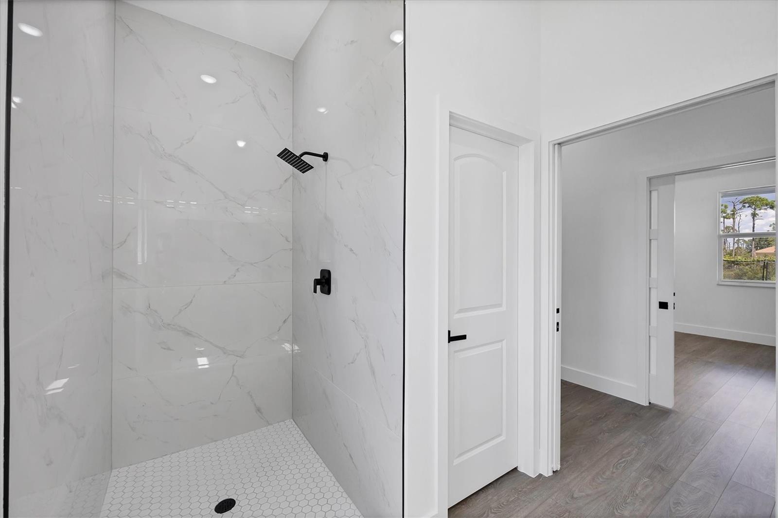 ROTONDA SANDS - Residential