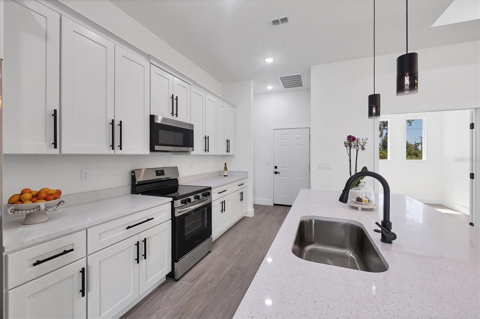 ROTONDA SANDS - Residential