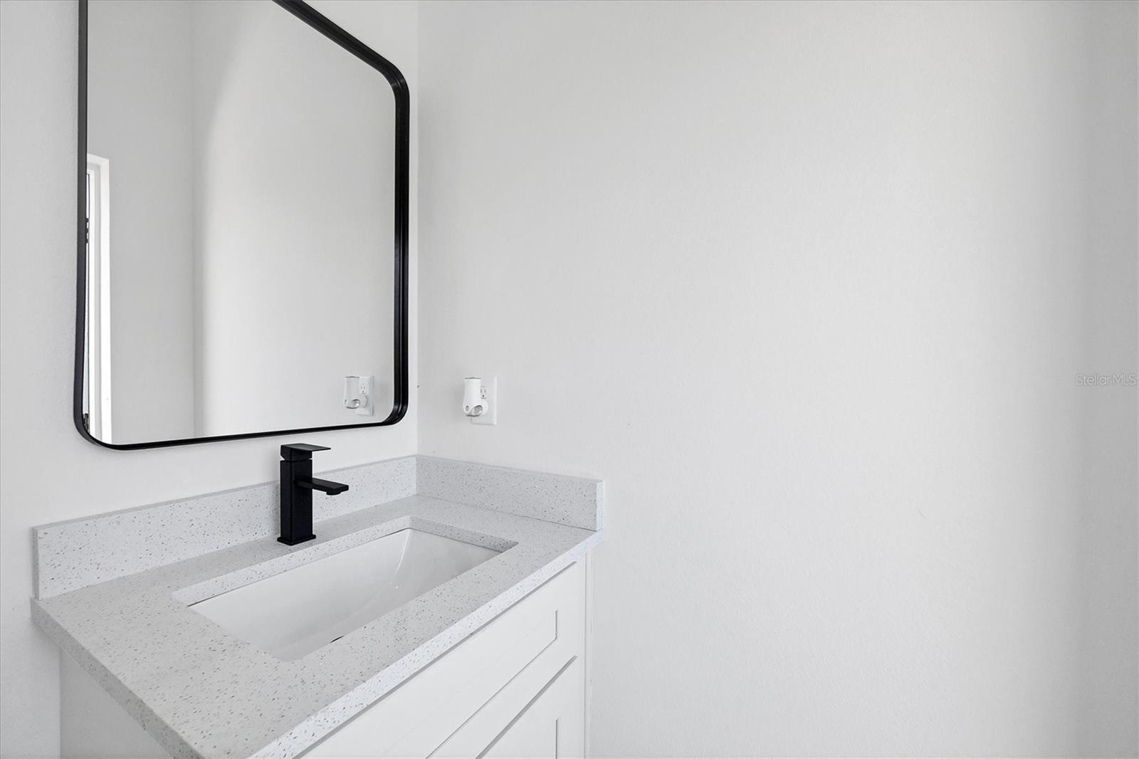 ROTONDA SANDS - Residential