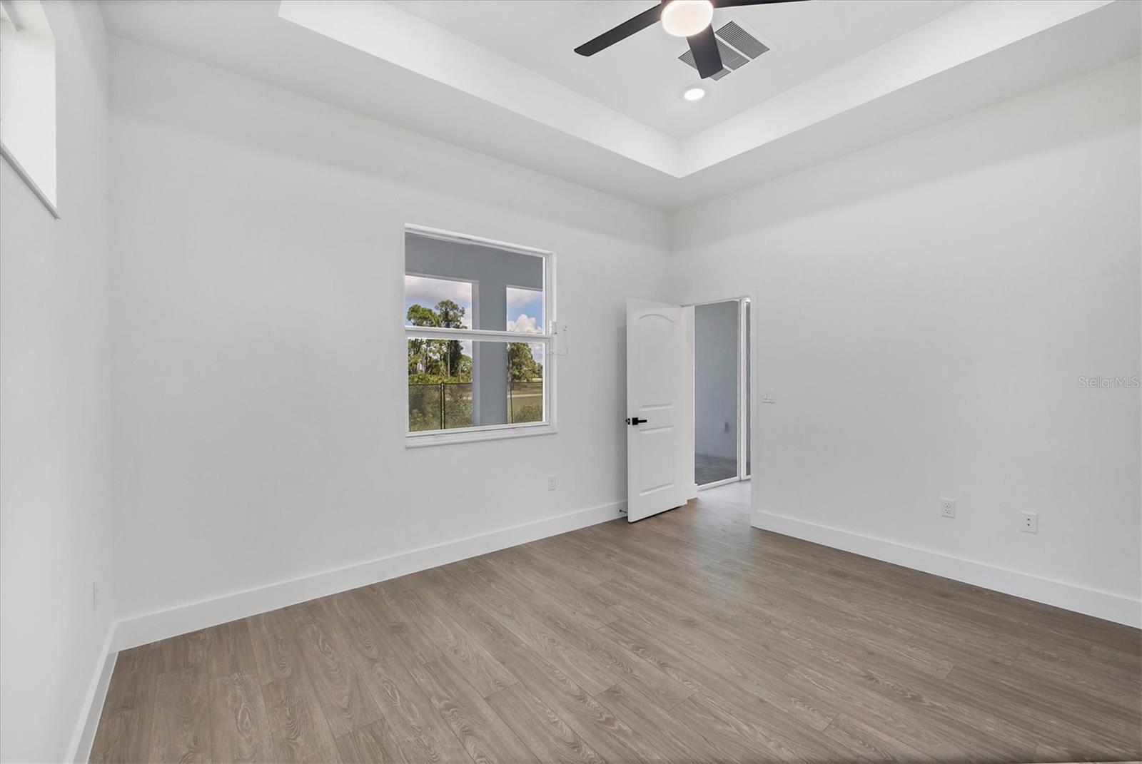 ROTONDA SANDS - Residential