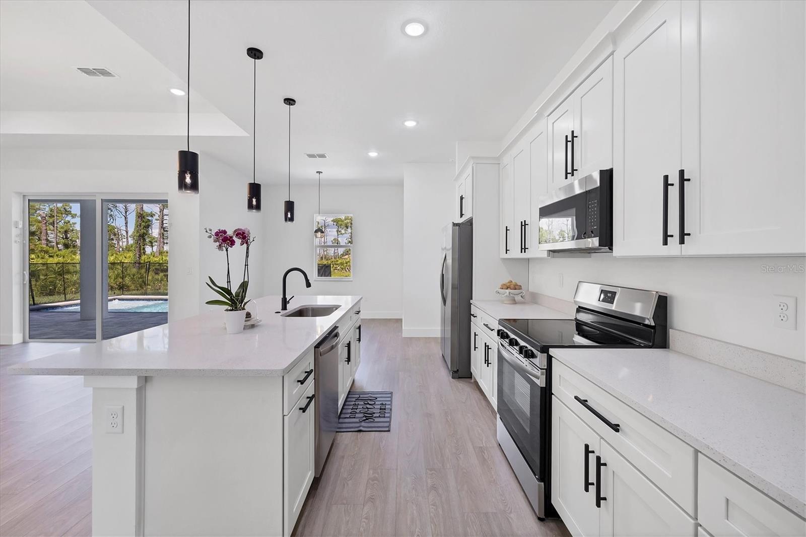 ROTONDA SANDS - Residential