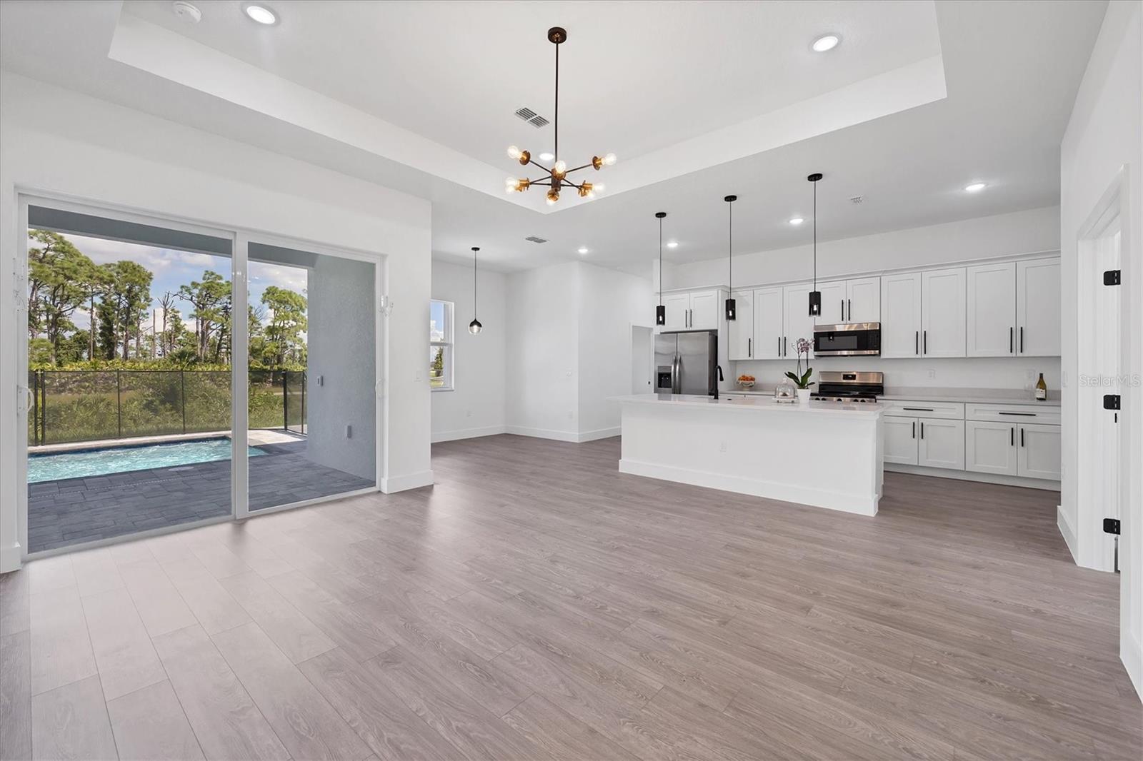 ROTONDA SANDS - Residential