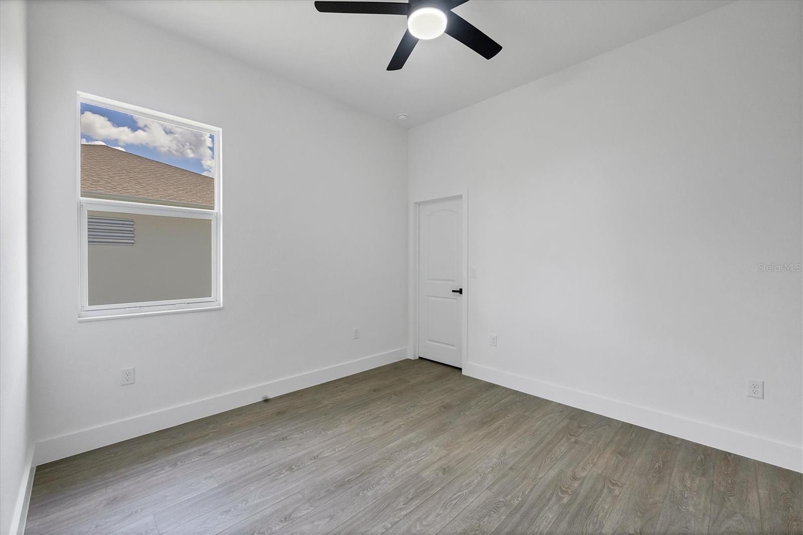 ROTONDA SANDS - Residential