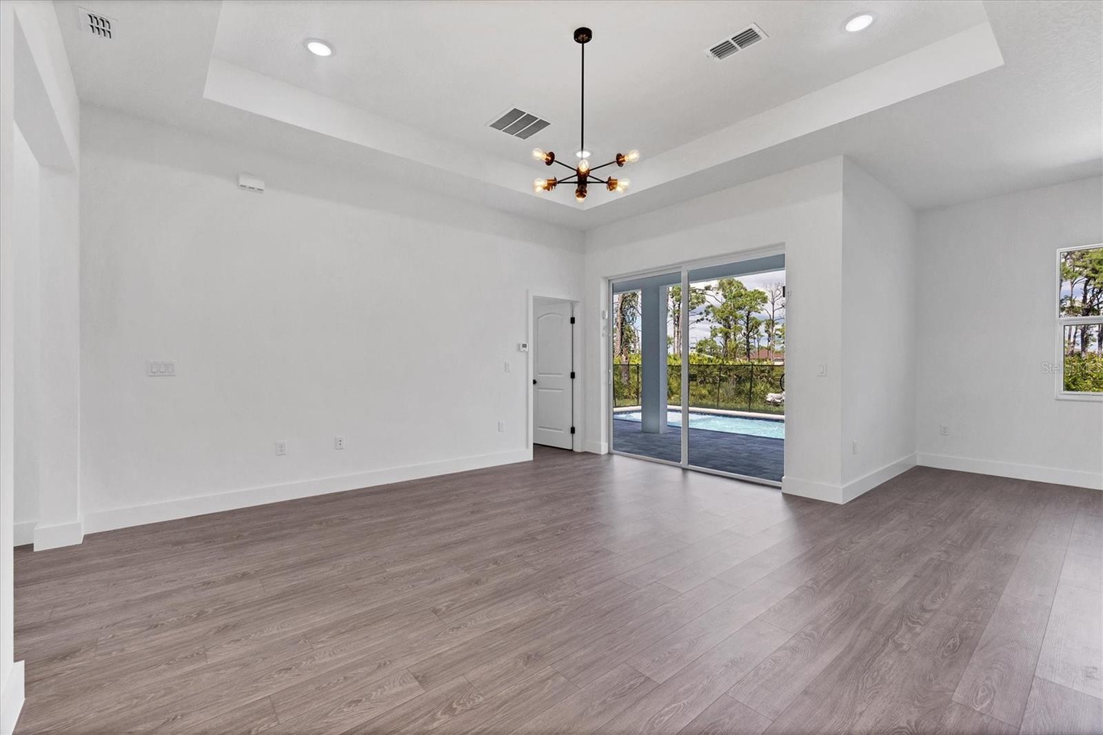 ROTONDA SANDS - Residential