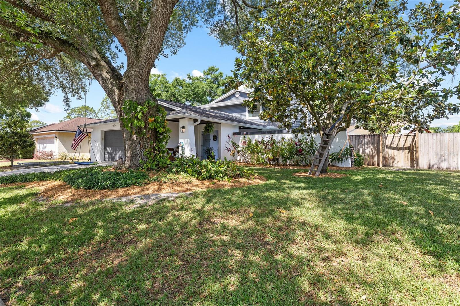 15620 GARDENSIDE LANE