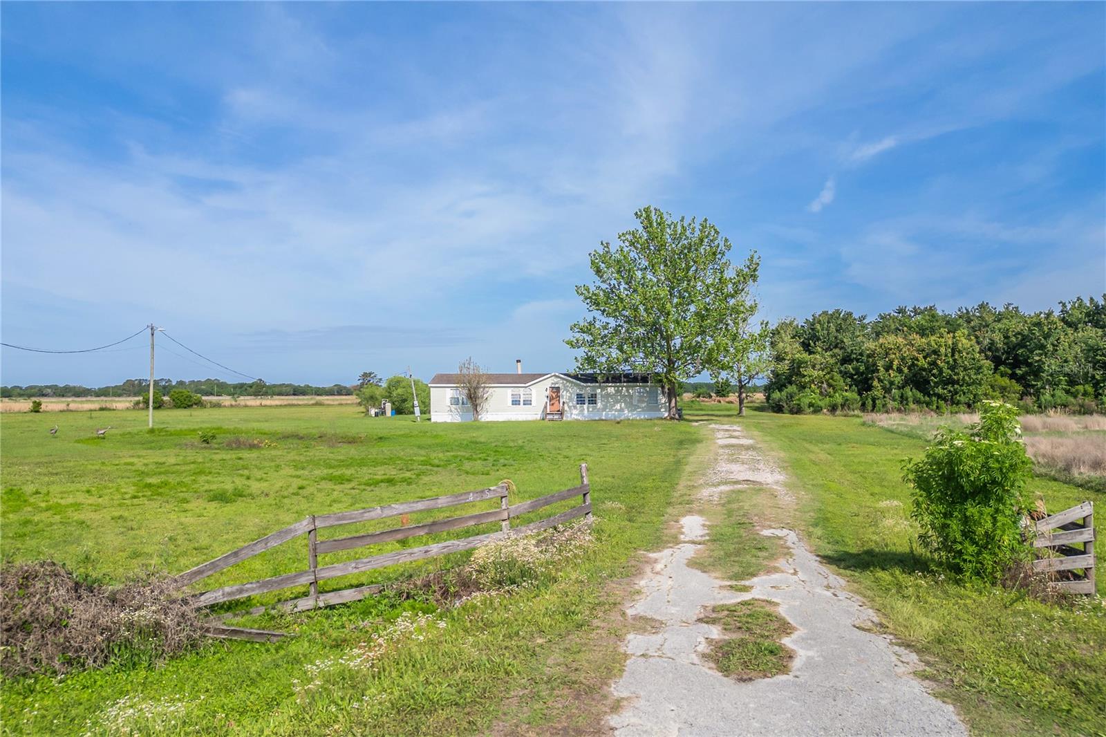 PARADISE COUNTRY ESTATES - Residential