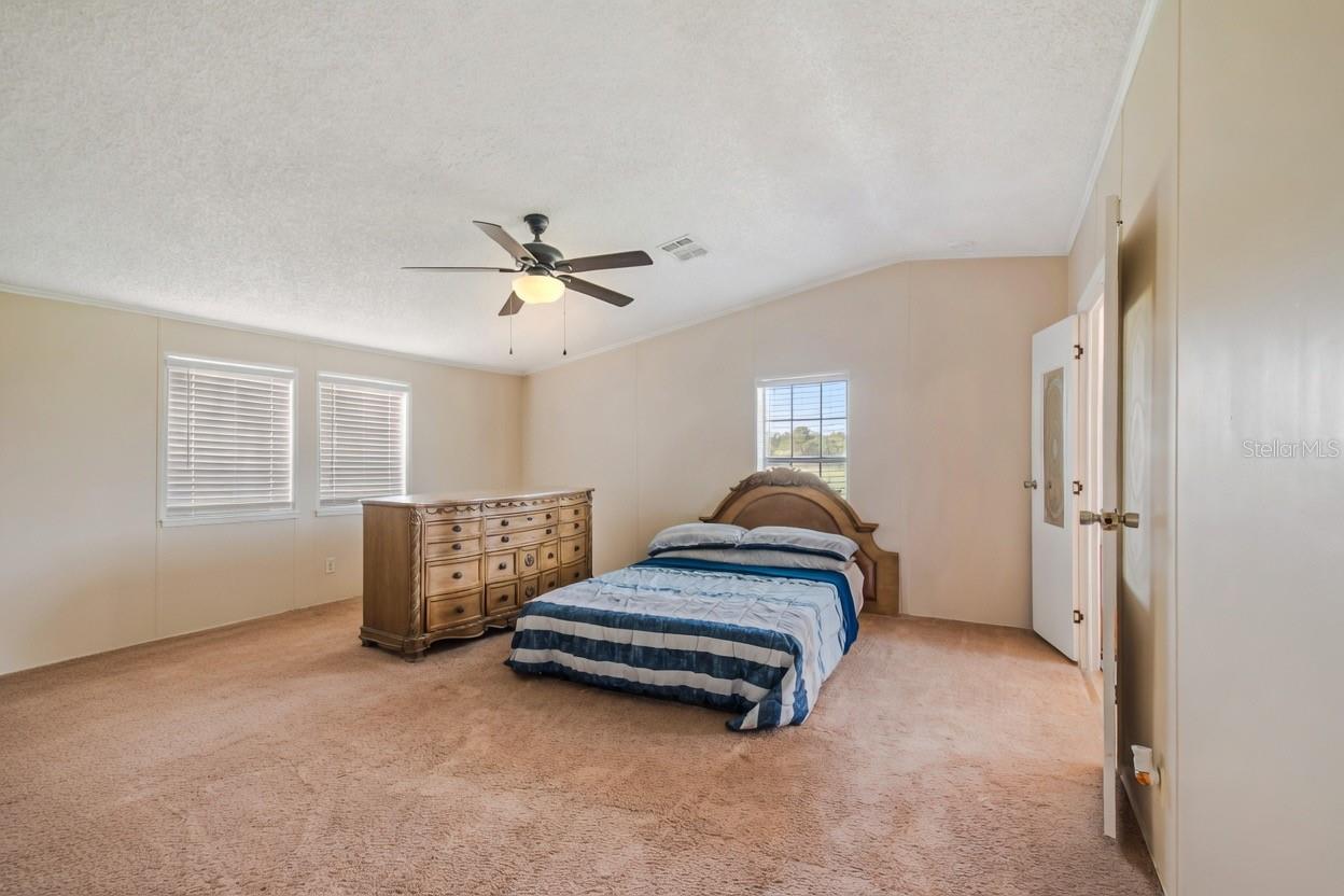 PARADISE COUNTRY ESTATES - Residential