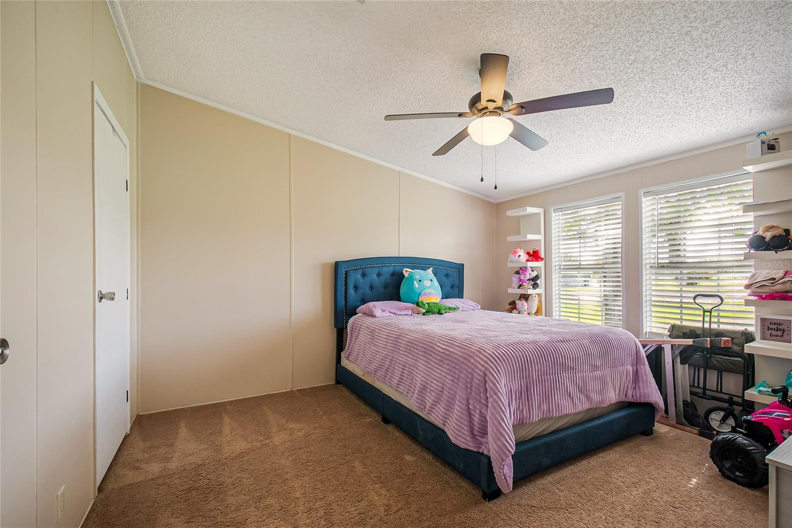 PARADISE COUNTRY ESTATES - Residential