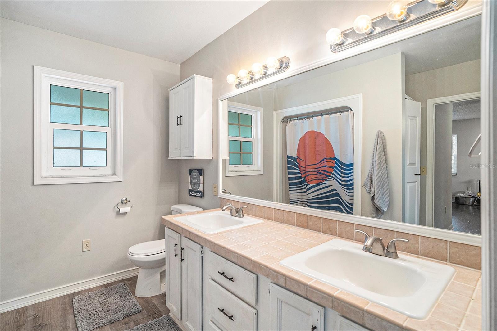 RICHARDS - Residential