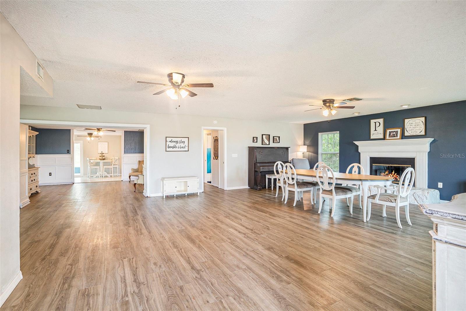 RICHARDS - Residential