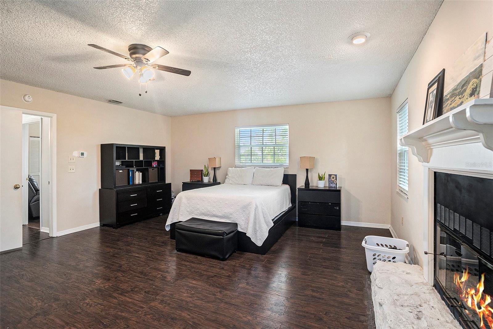 RICHARDS - Residential