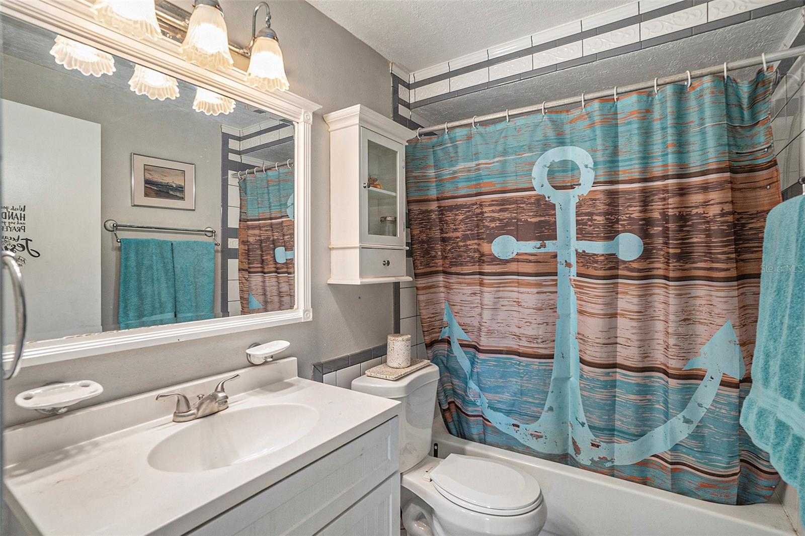 RICHARDS - Residential