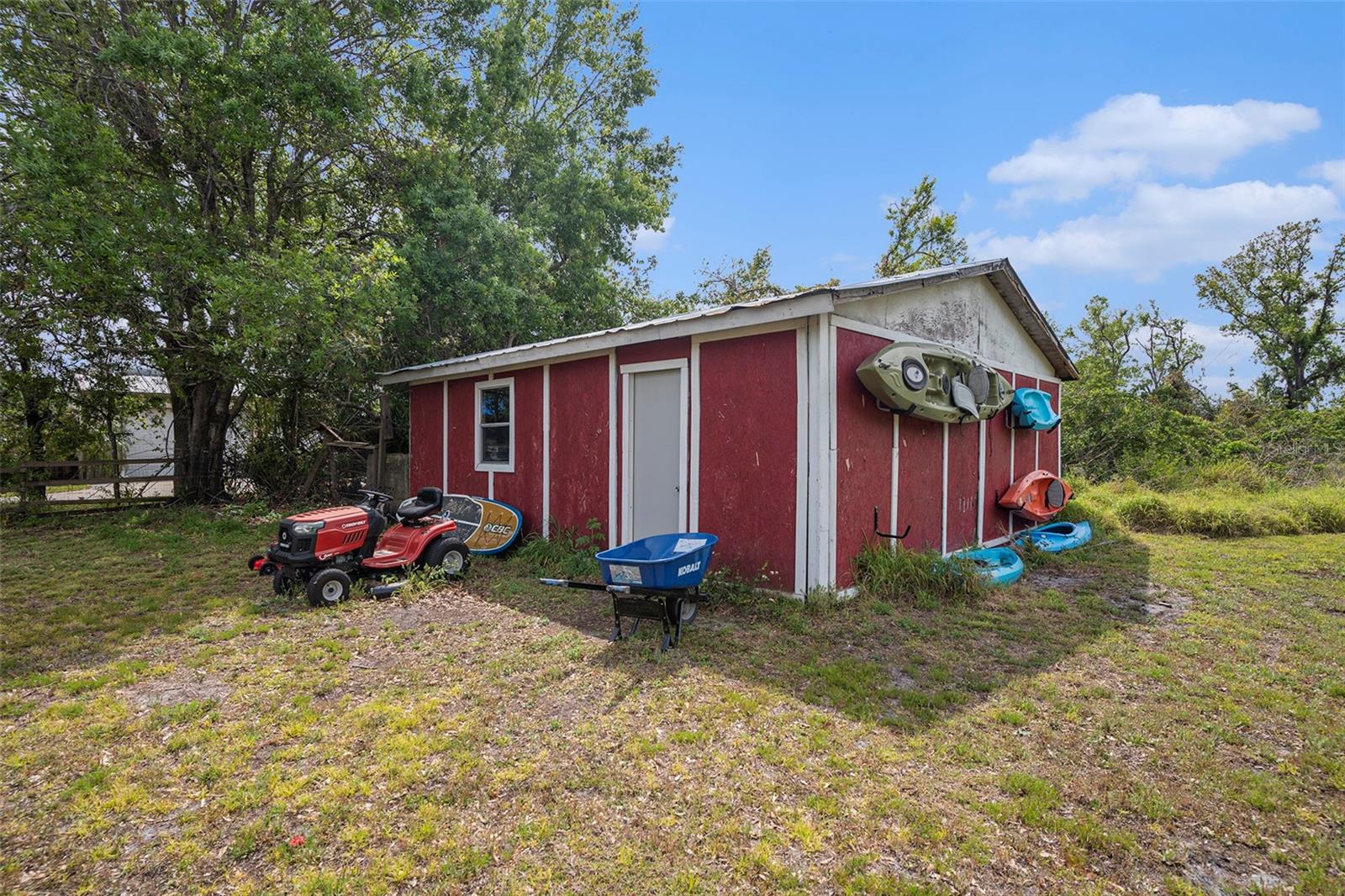 RICHARDS - Residential