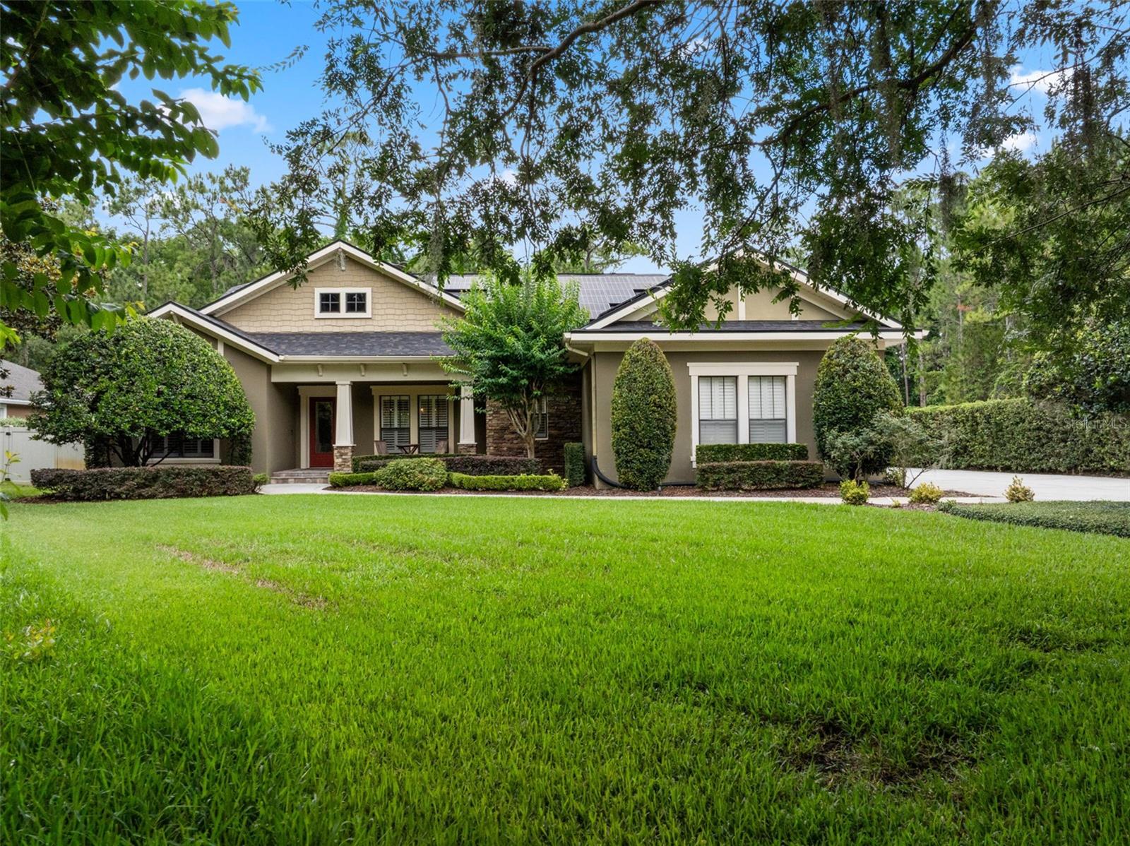 2750 LEE SHORE LOOP