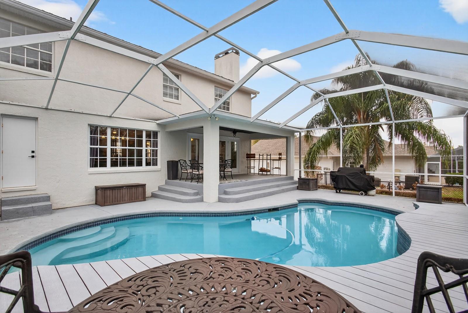 SCOTTSLAND COVE - Residential