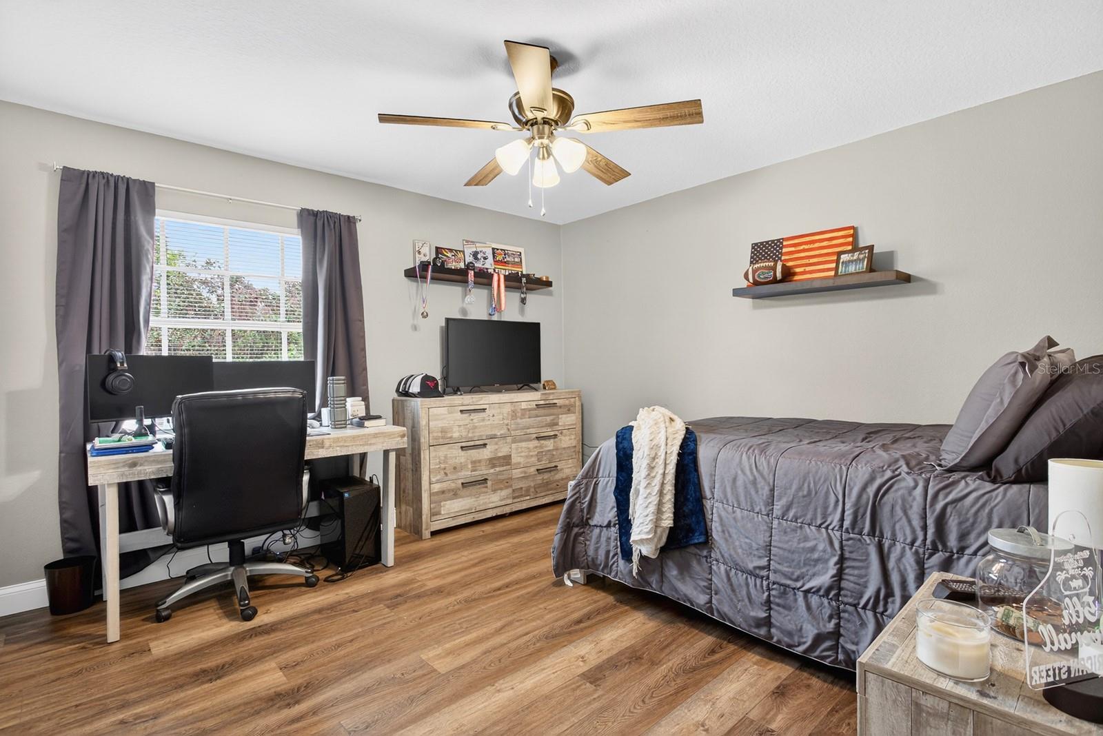 SCOTTSLAND COVE - Residential