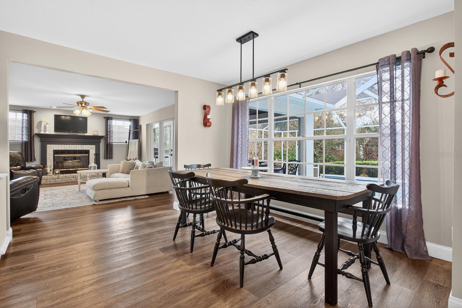 SCOTTSLAND COVE - Residential