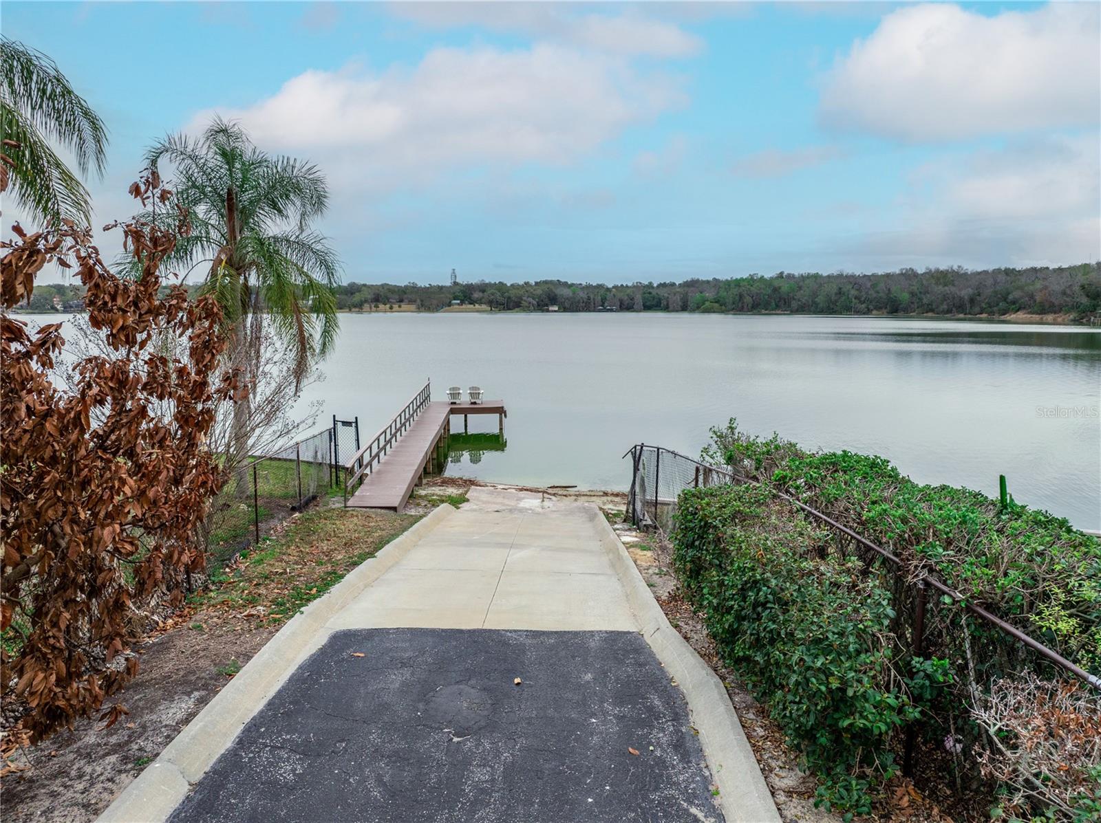 SCOTTSLAND COVE - Residential