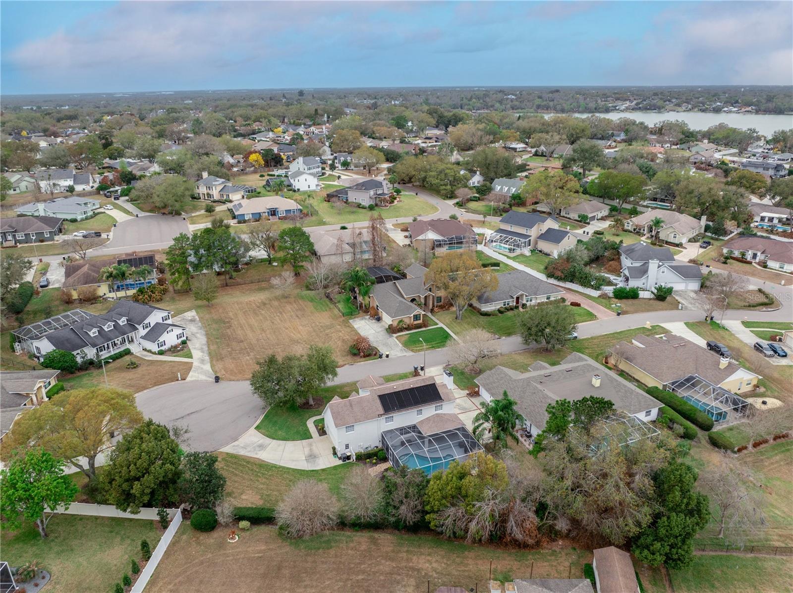 SCOTTSLAND COVE - Residential