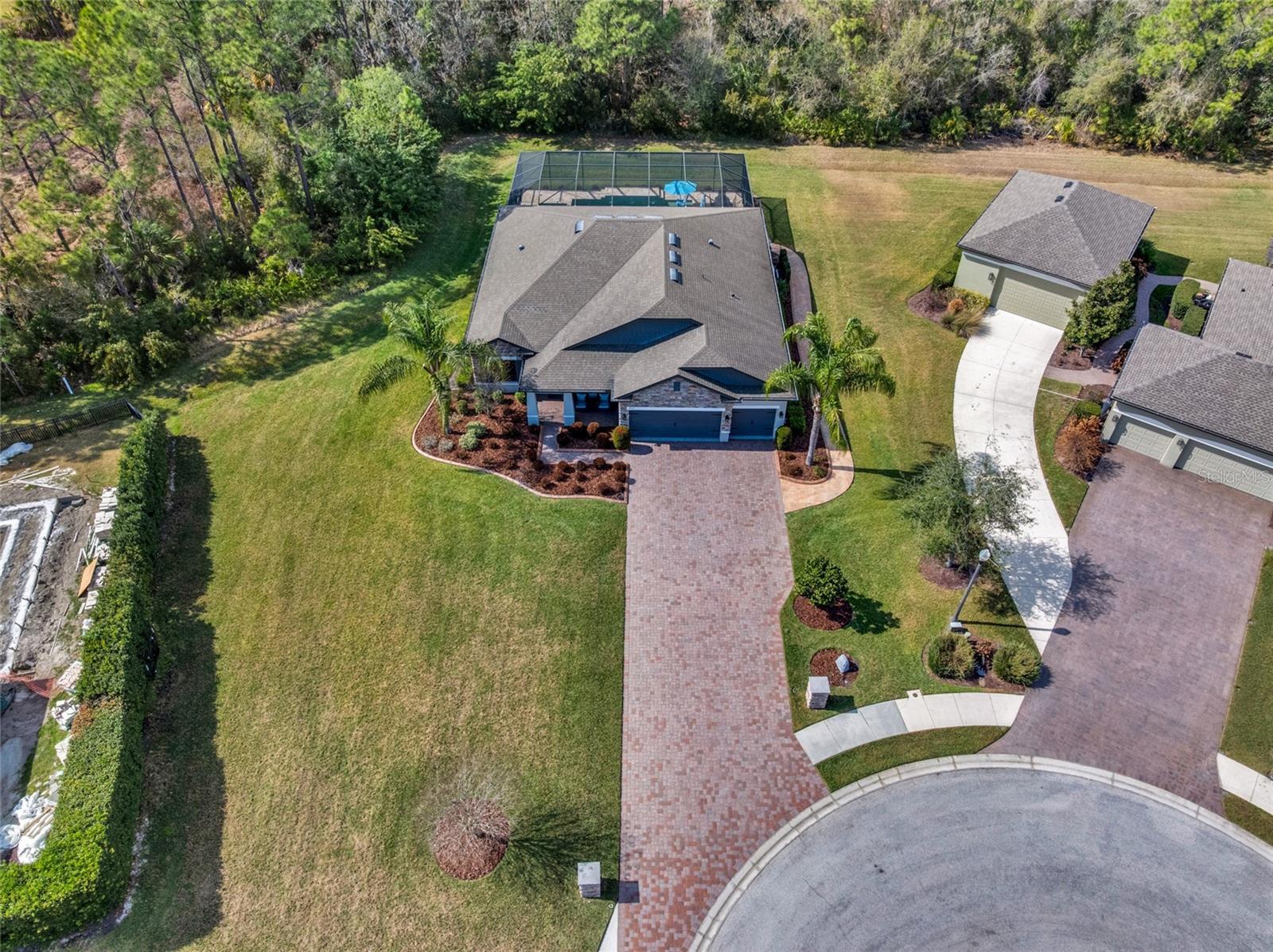 TWIN RIVERS - Residential