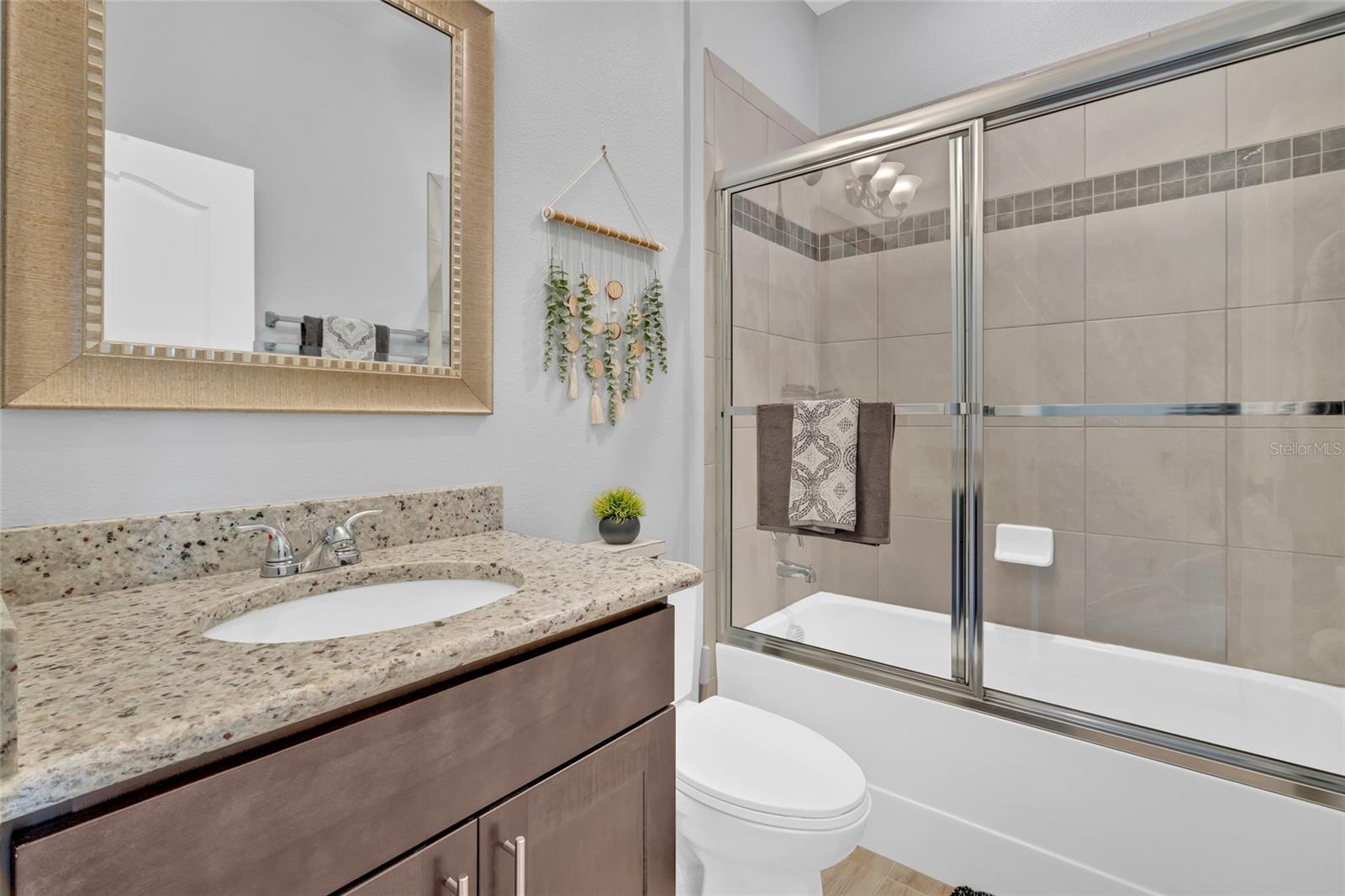 TWIN RIVERS - Residential