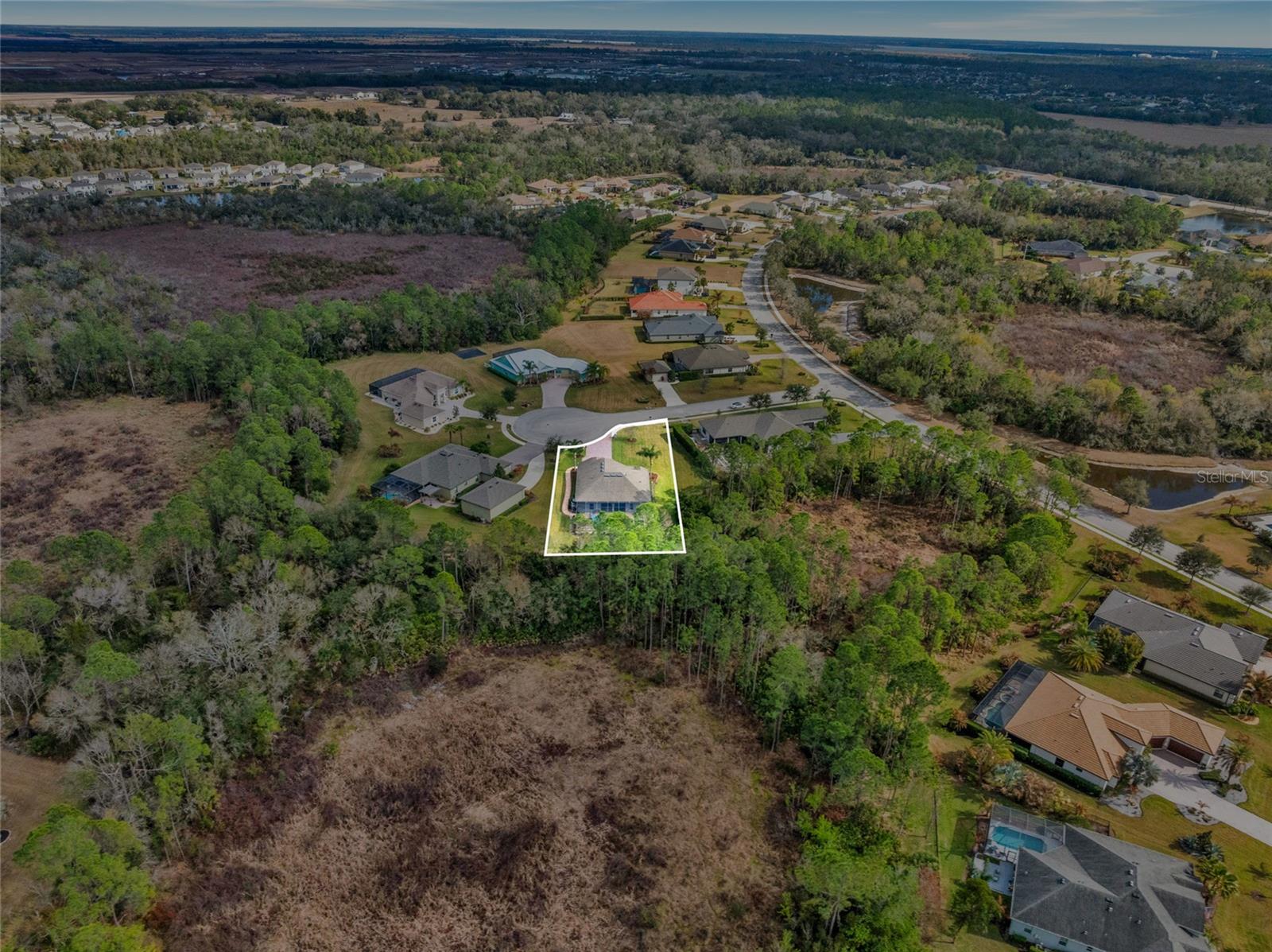 TWIN RIVERS - Residential