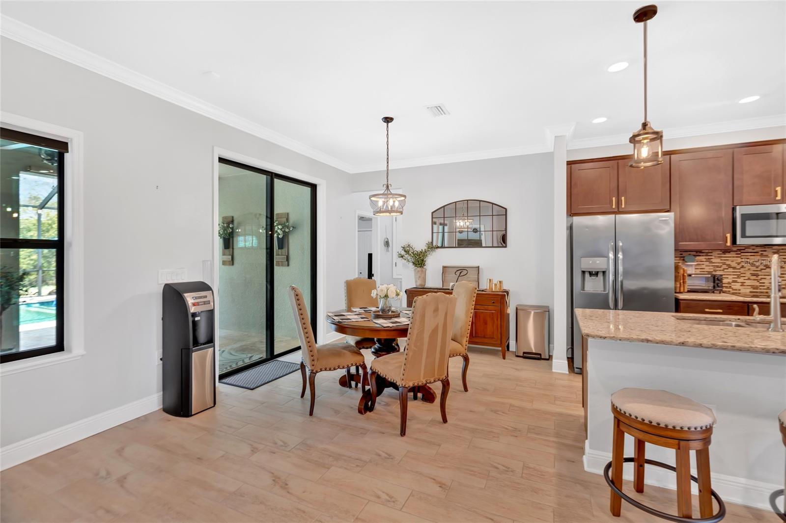 TWIN RIVERS - Residential