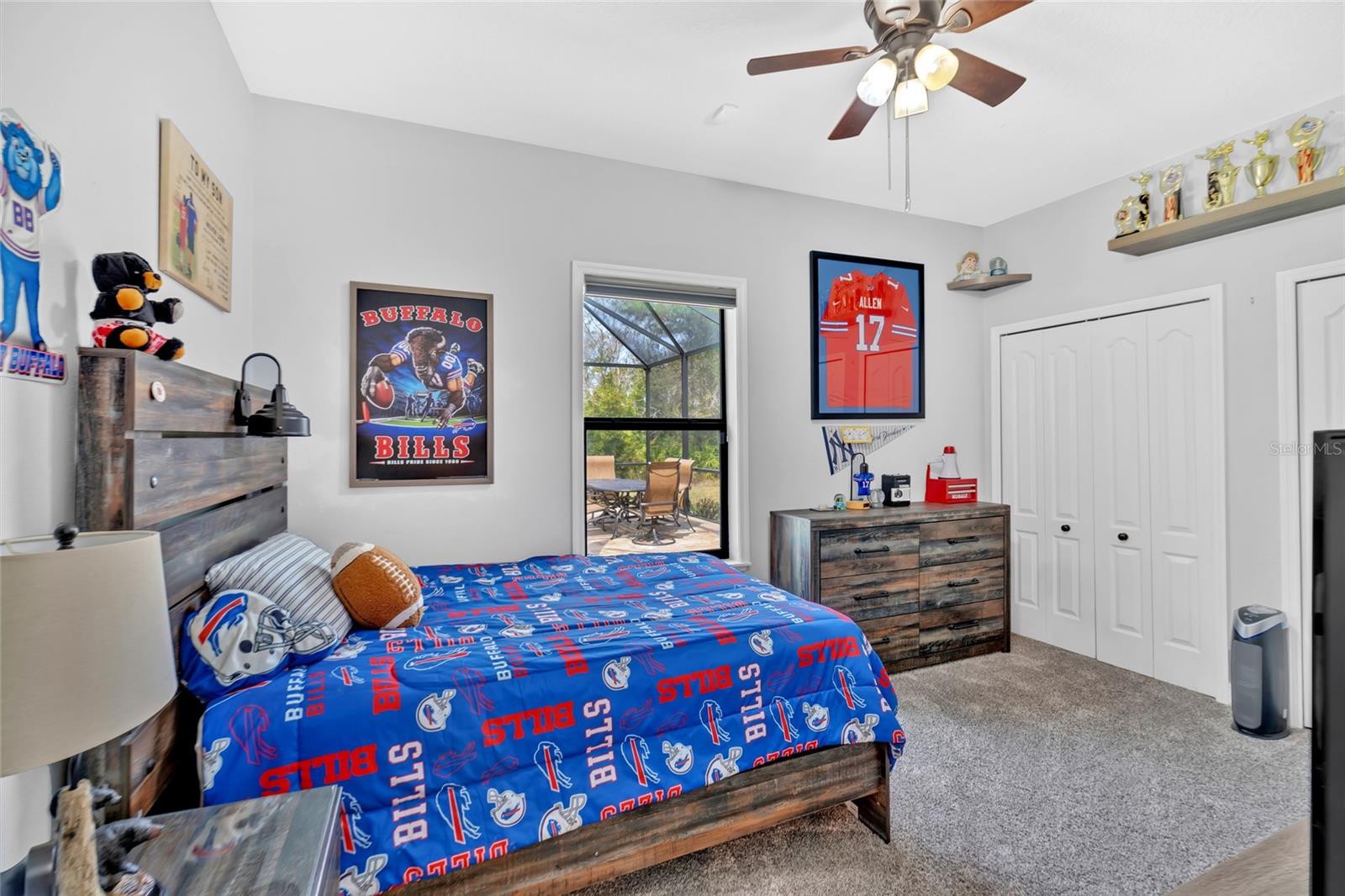 TWIN RIVERS - Residential