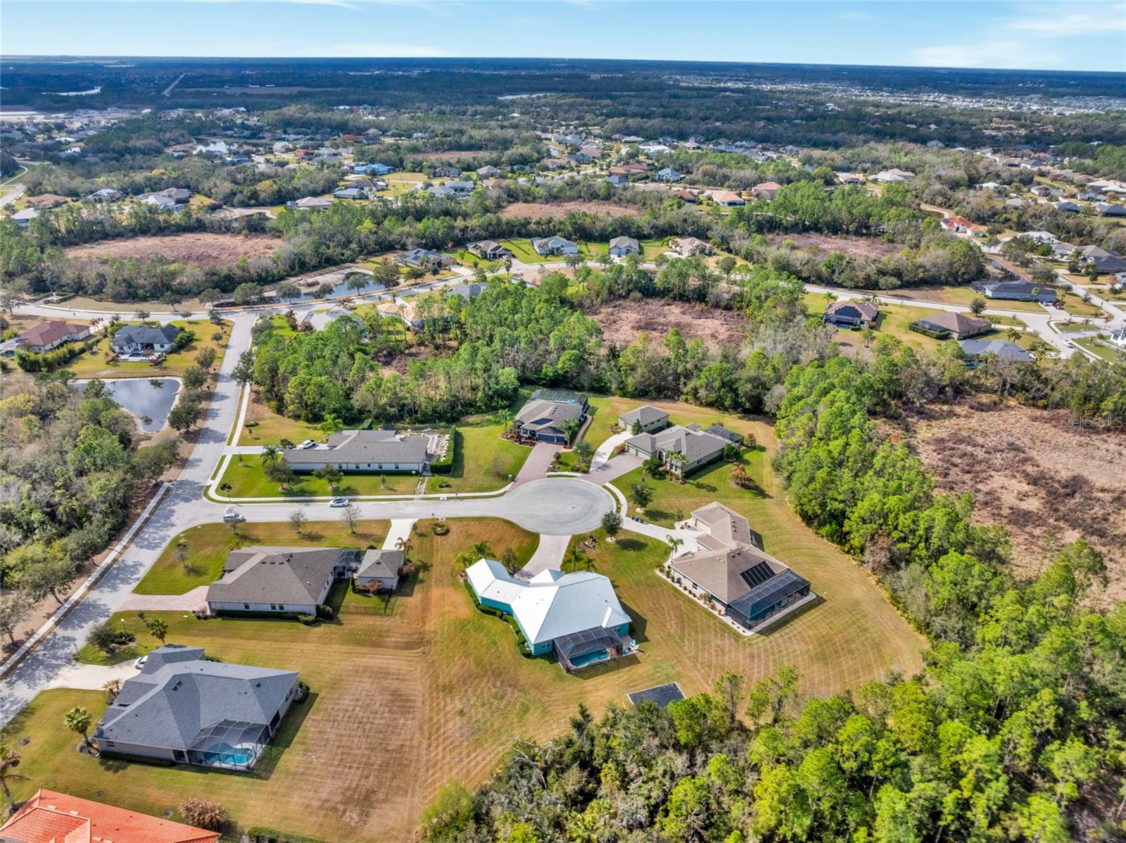 TWIN RIVERS - Residential