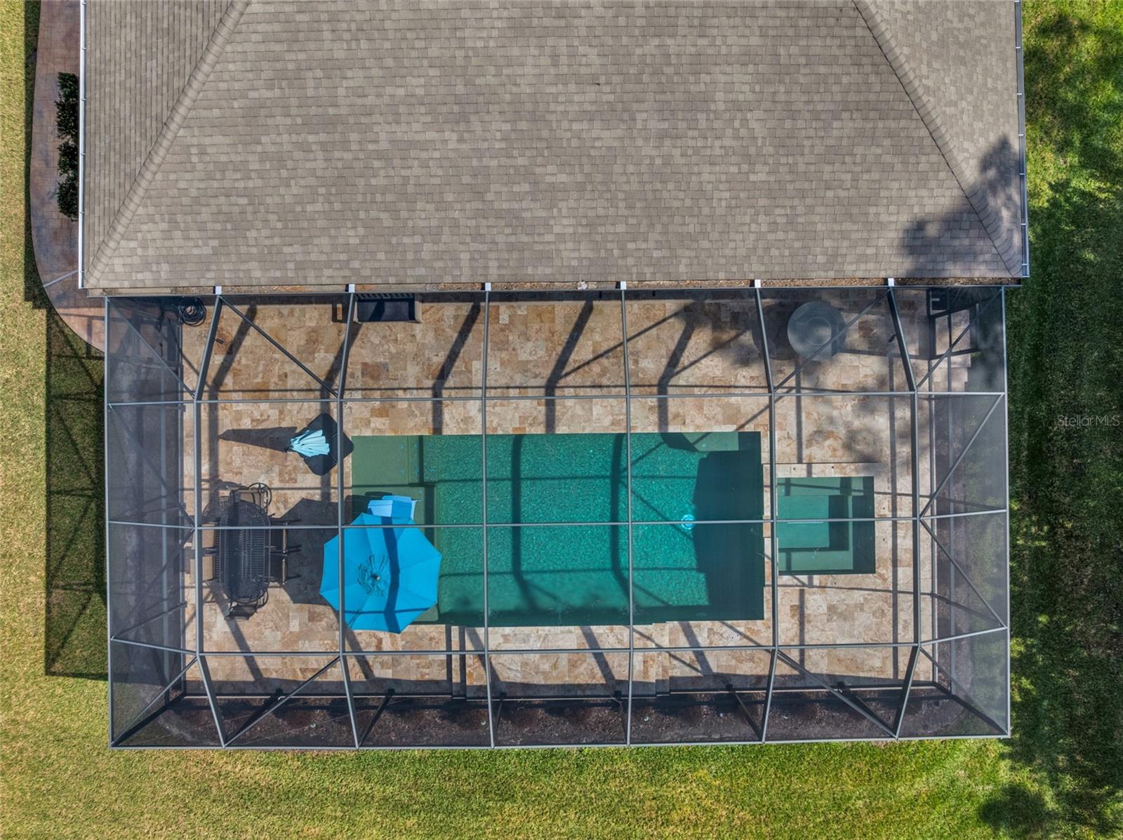 TWIN RIVERS - Residential