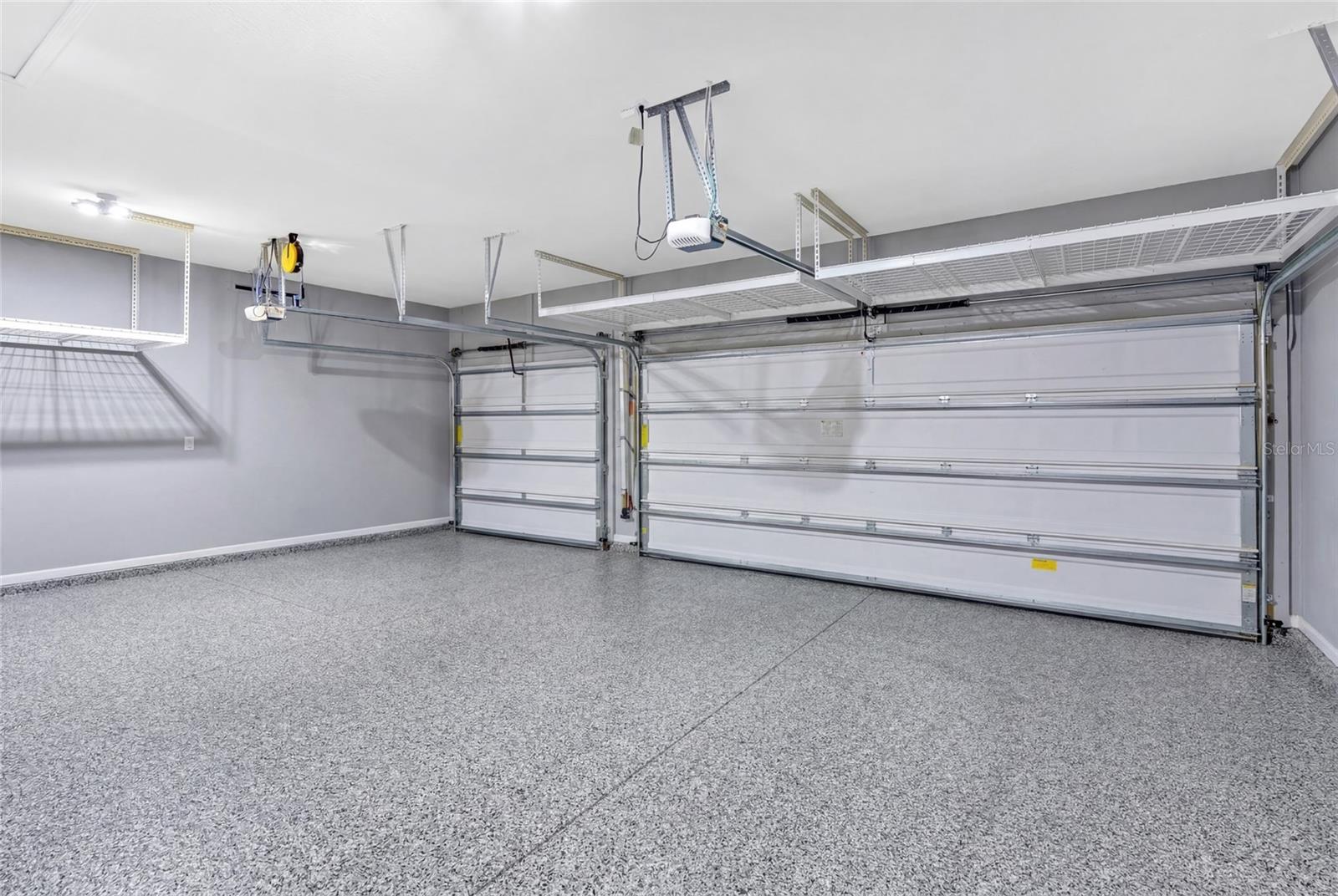 TWIN RIVERS - Residential