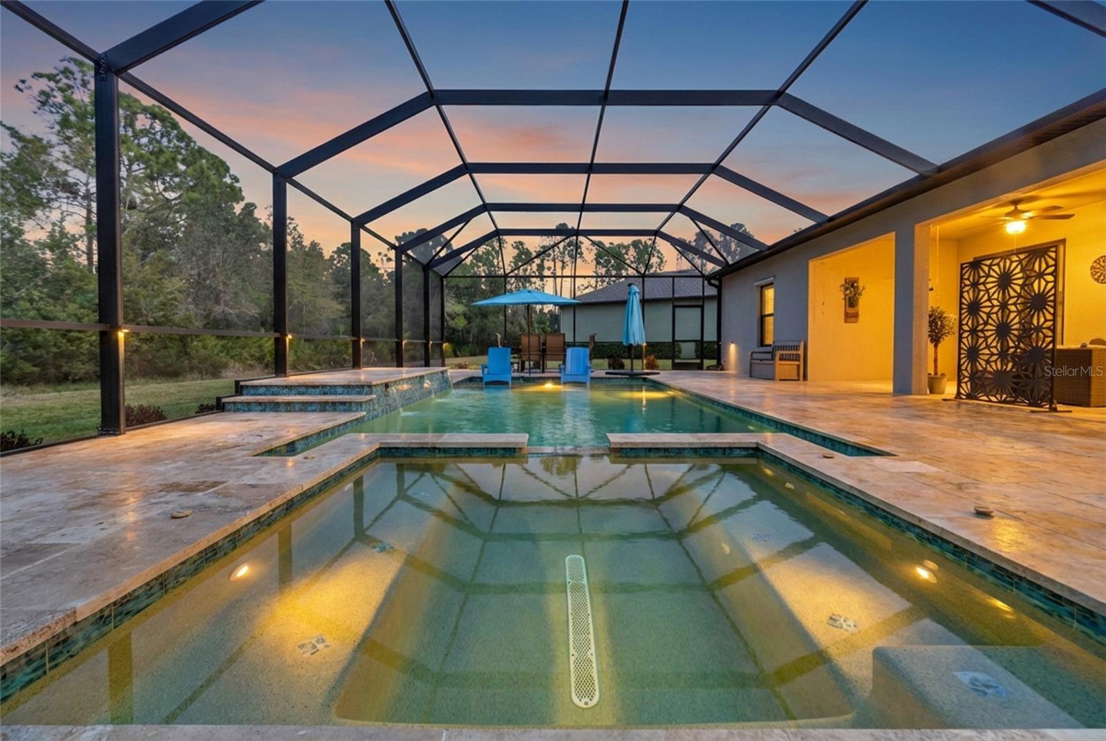 TWIN RIVERS - Residential