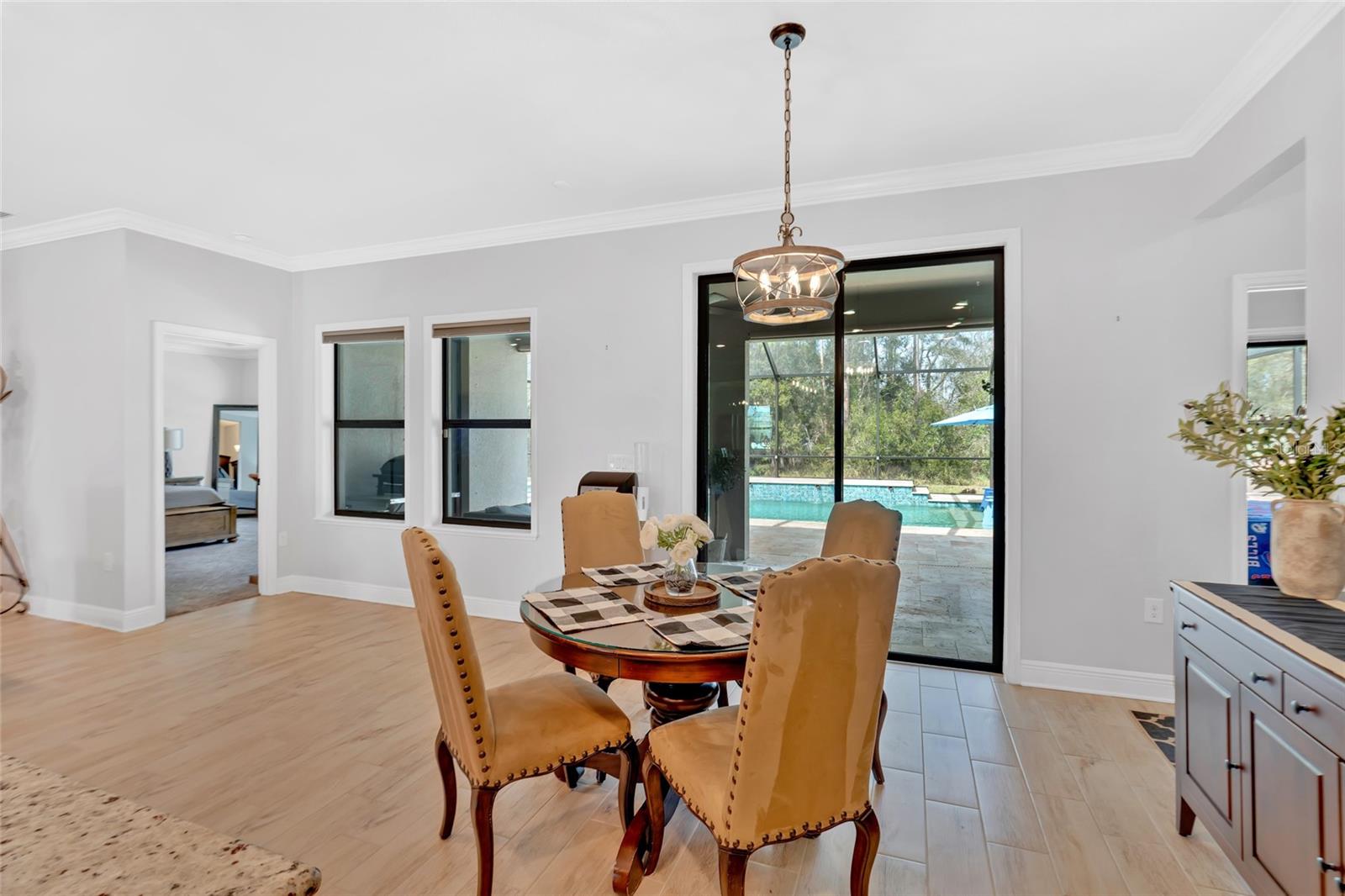 TWIN RIVERS - Residential