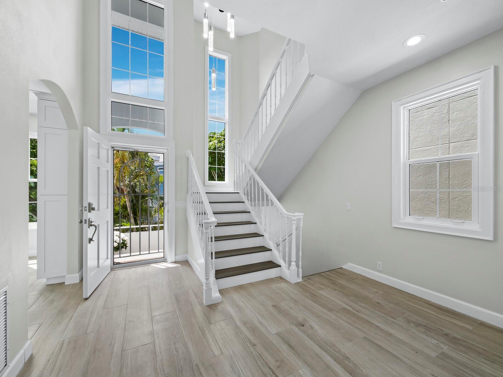 3959 SOMERSET DRIVE 5