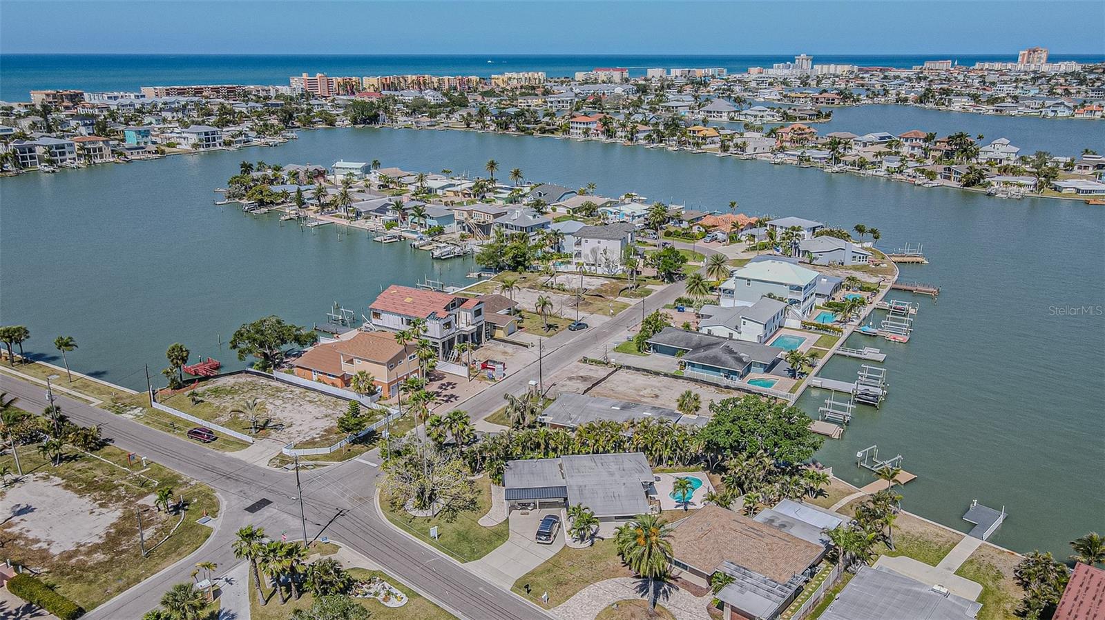 REDINGTON BEACH HOMES 6TH ADD - Residential