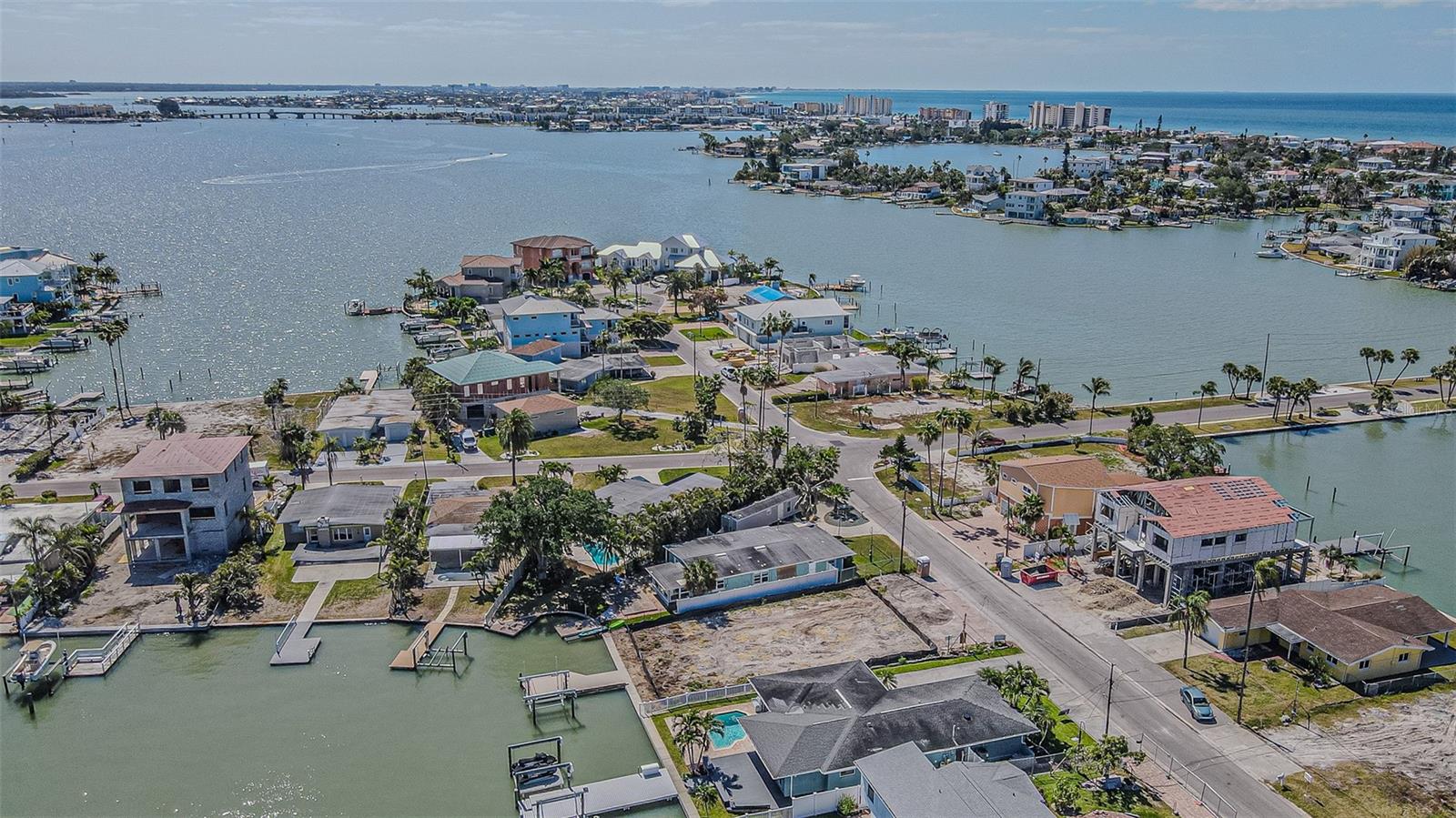 REDINGTON BEACH HOMES 6TH ADD - Residential