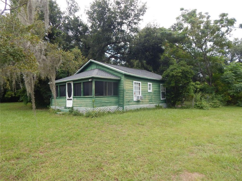 Photo of 14040 21st Street, Dade City, FL 33525 (MLS # TB8425396)
